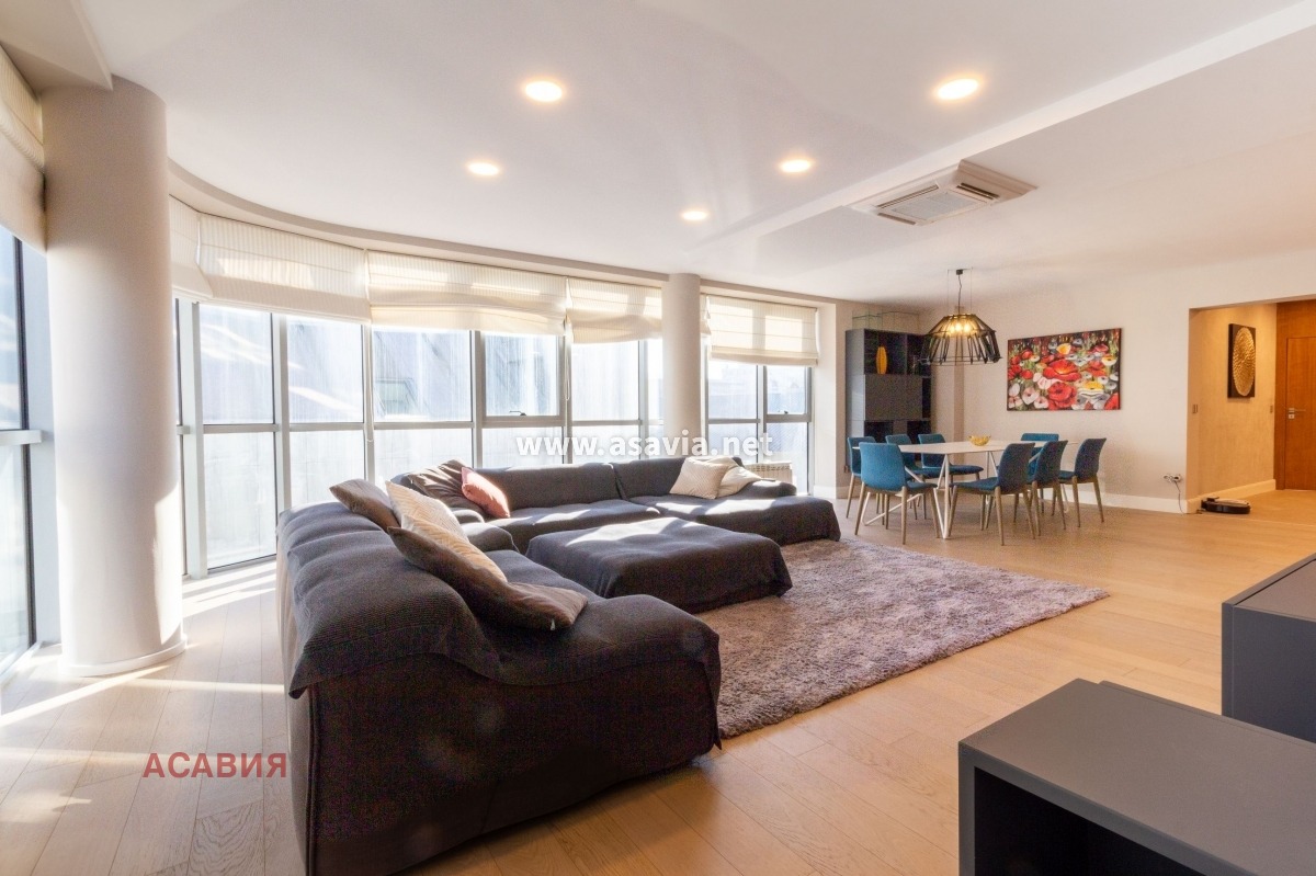 Продава МНОГОСТАЕН, гр. Бургас, Лазур, снимка 5 - Апартаменти - 54263295