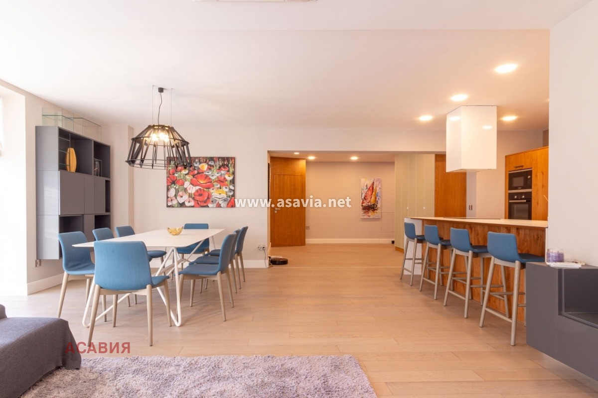 Продава МНОГОСТАЕН, гр. Бургас, Лазур, снимка 4 - Апартаменти - 54263295