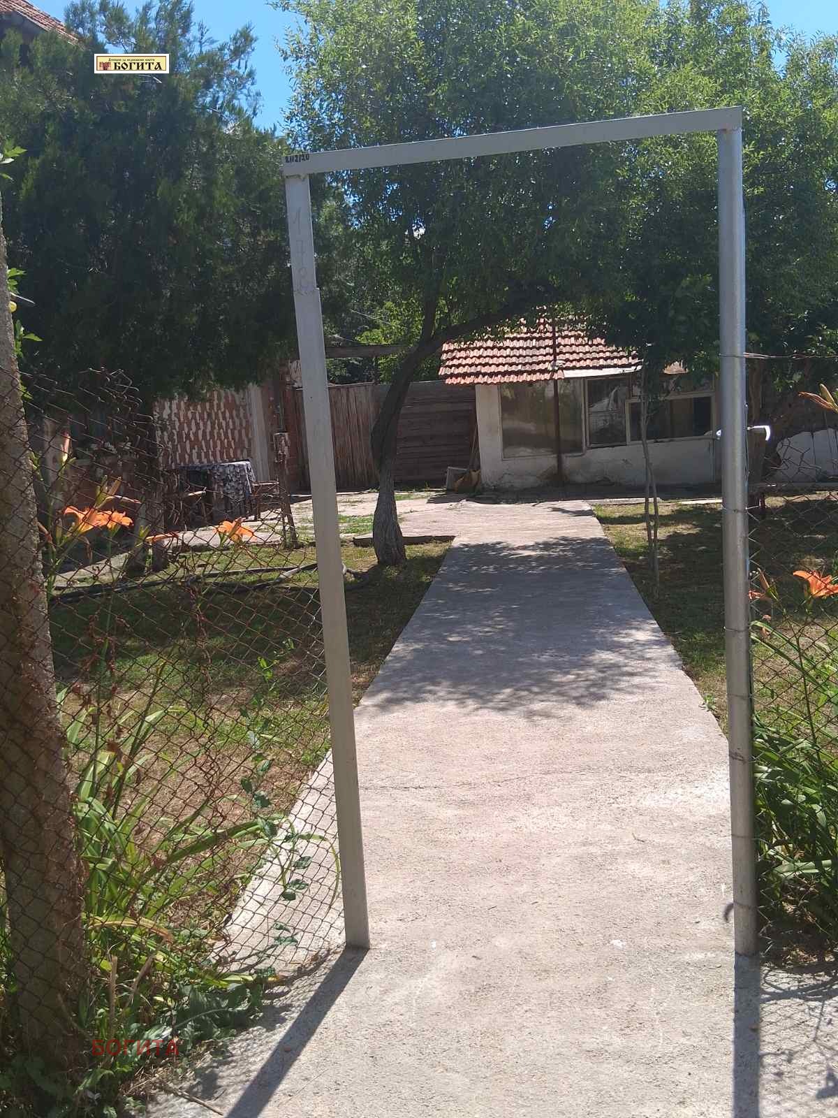 Продава КЪЩА, с. Стрелец, област Стара Загора, снимка 3 - Къщи - 56126465
