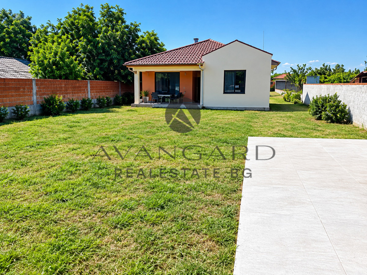 Продава КЪЩА, с. Скутаре, област Пловдив, снимка 7 - Къщи - 56126628