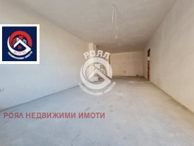 1 quarto Hristo Smirnenski, Plovdiv 5