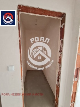 1 quarto Hristo Smirnenski, Plovdiv 8