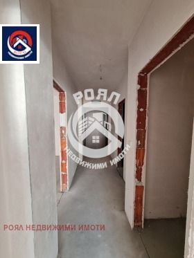 1 quarto Hristo Smirnenski, Plovdiv 10