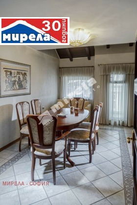 3 bedroom Lozenets, Sofia 9