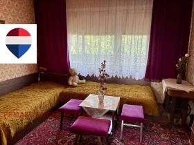 ������� 4-����� | Imot.bg � ����� ������ 12
