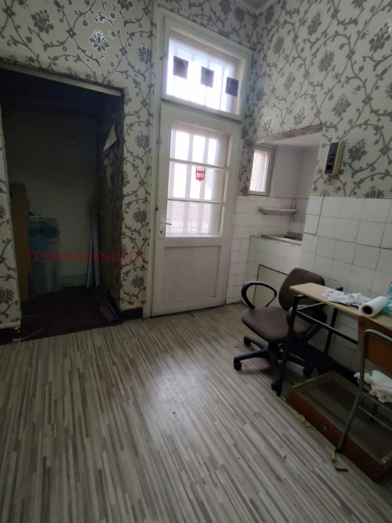 Продава 2-СТАЕН, гр. София, Център, снимка 8 - Апартаменти - 52785437