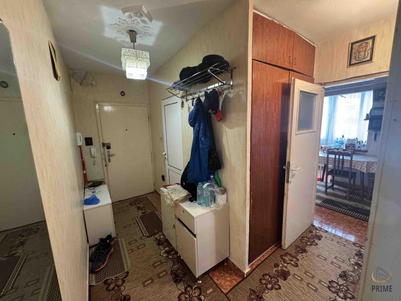 Продава 2-СТАЕН, гр. Бургас, Славейков, снимка 3 - Апартаменти - 53410676