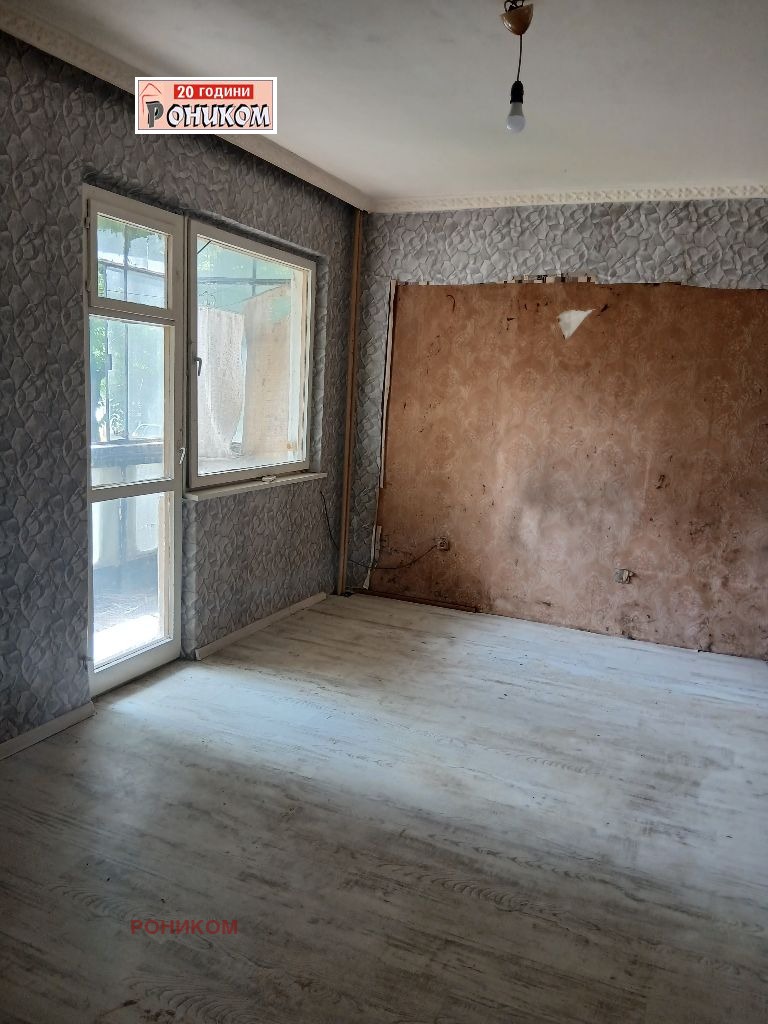Продава 2-СТАЕН, гр. Пловдив, Кючук Париж, снимка 6 - Апартаменти - 54759924