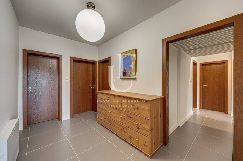 De vânzare  3 dormitoare Sofia , Strelbiște , 220 mp | 13659091 - imagine [11]