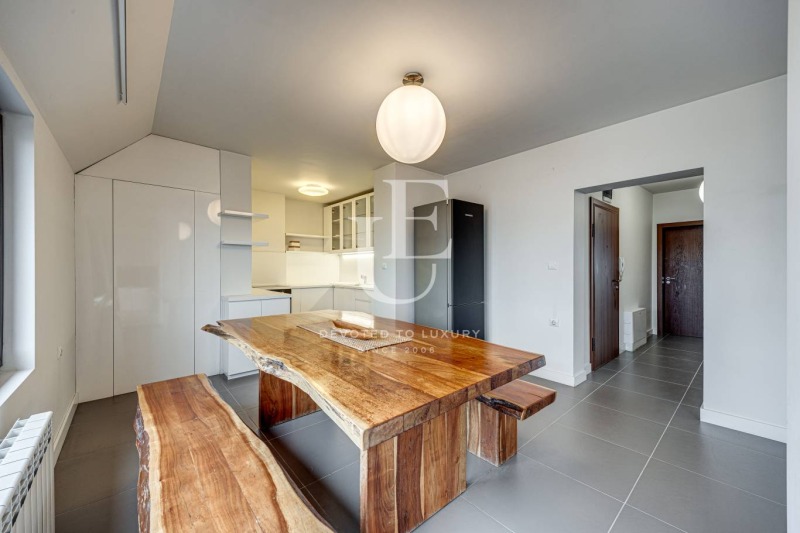 De vânzare  3 dormitoare Sofia , Strelbiște , 220 mp | 13659091 - imagine [4]