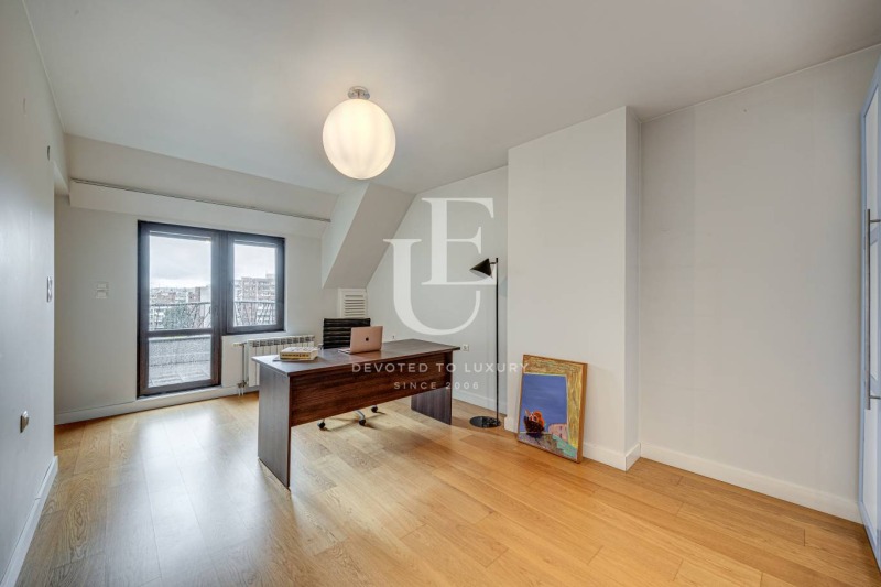 De vânzare  3 dormitoare Sofia , Strelbiște , 220 mp | 13659091 - imagine [10]