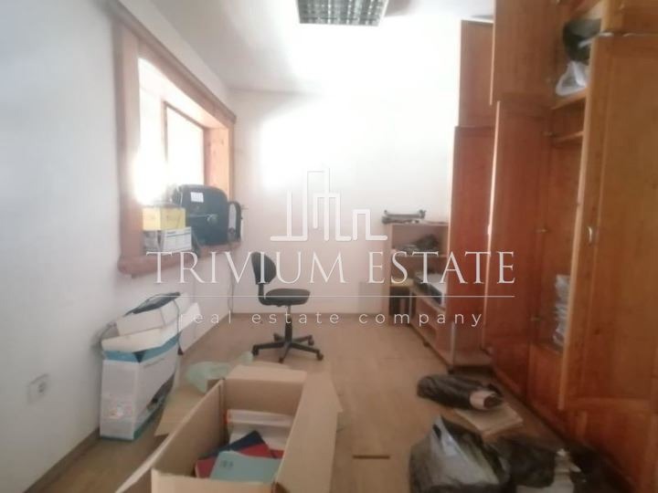 Продава ЕТАЖ ОТ КЪЩА, гр. Пловдив, Център, снимка 5 - Етаж от къща - 55045752