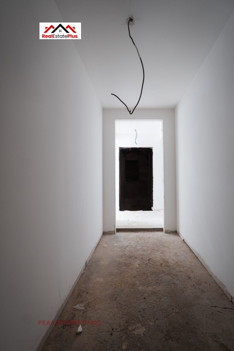 Продава КЪЩА, с. Брестовец, област Плевен, снимка 2 - Къщи - 53563012