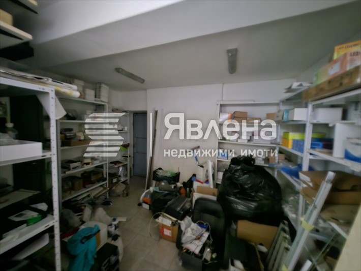 Продава  Магазин град Пловдив , Център , 47 кв.м | 33019637 - изображение [3]