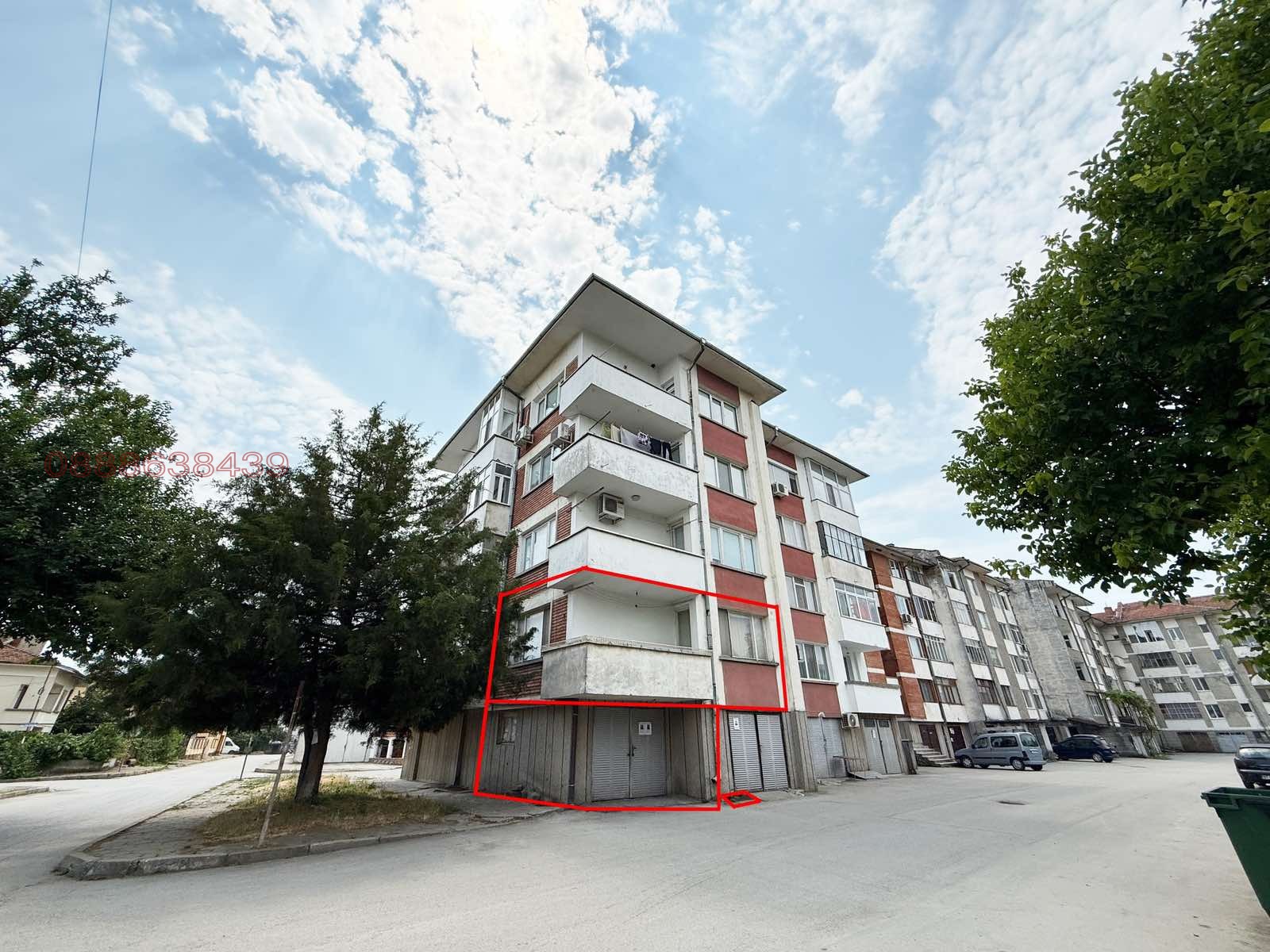 Продава МНОГОСТАЕН, гр. Стражица, област Велико Търново