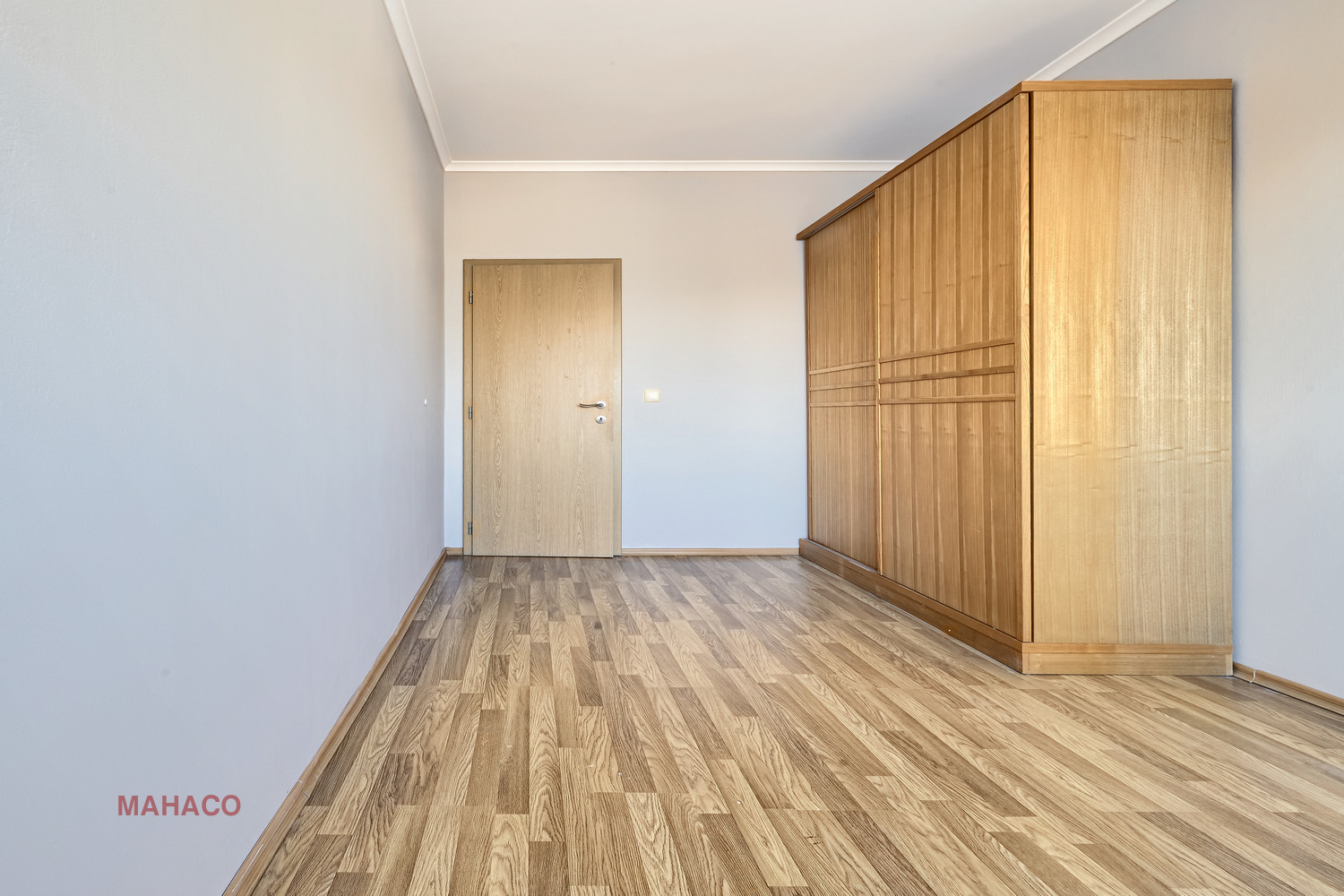 Продава МНОГОСТАЕН, гр. София, Изгрев, снимка 10 - Апартаменти - 55610292