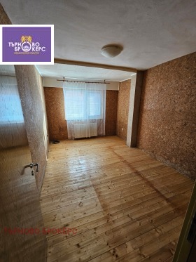 2 bedroom Akatsiya, Veliko Tarnovo 10