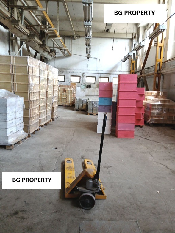 Продава  Пром. помещение област Пловдив , гр. Хисаря , 1725 кв.м | 80939372 - изображение [7]