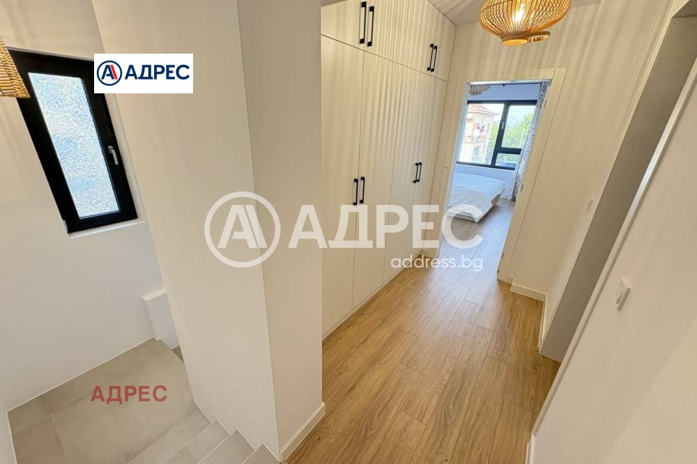 Продава МНОГОСТАЕН, гр. Варна, Галата, снимка 5 - Апартаменти - 54820424