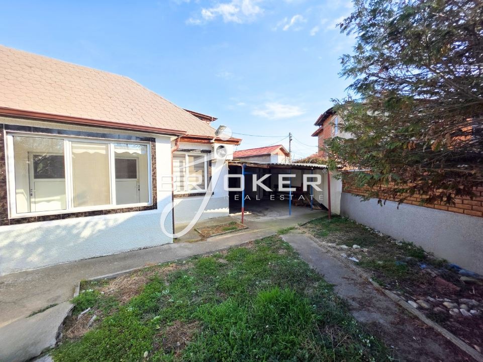 Продава КЪЩА, гр. Кърджали, Център, снимка 3 - Къщи - 53807175