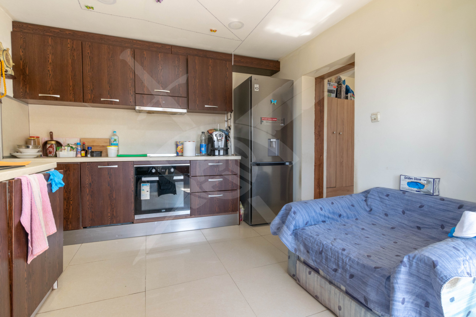 Продава КЪЩА, с. Кипра, област Варна, снимка 4 - Къщи - 54023699