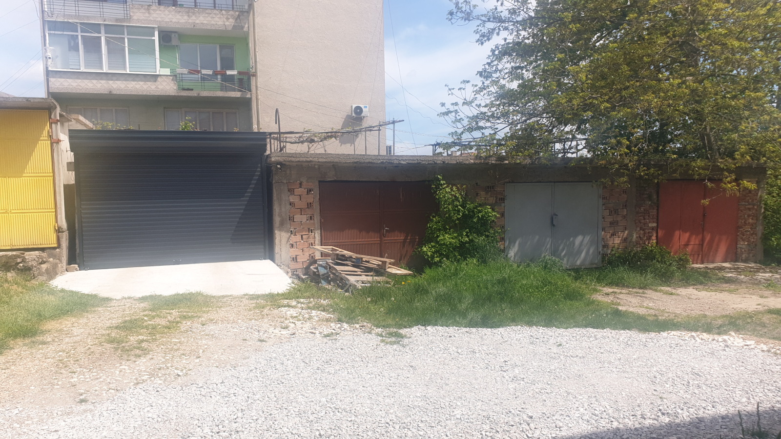 Продава ГАРАЖ, ПАРКОМЯСТО, гр. Горна Оряховица, област Велико Търново