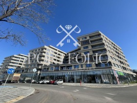 Продава 3-стаен град Бургас Славейков - [1] 