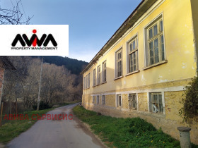 Продажба на имоти в с. Зелениград, област Перник - изображение 5 