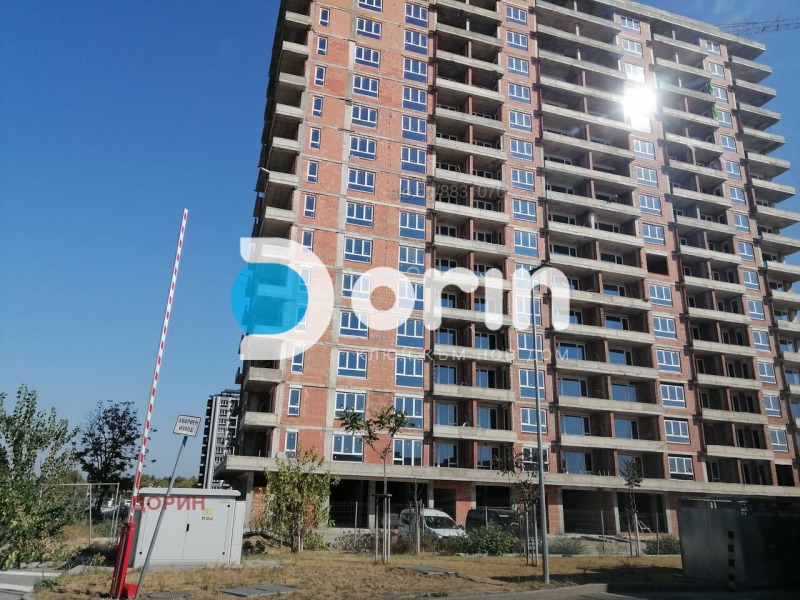 De vânzare  1 dormitor Plovdiv , Gagarin , 74 mp | 86954586 - imagine [2]