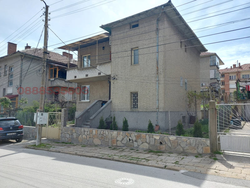 Eladó  Ház régió Veliko Tarnovo , Gorna Orjahovica , 316 négyzetméter | 56261433 - kép [2]