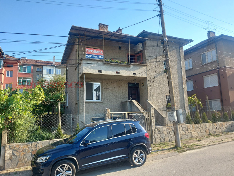 Eladó  Ház régió Veliko Tarnovo , Gorna Orjahovica , 316 négyzetméter | 56261433