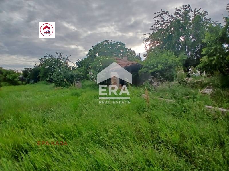 Продава КЪЩА, с. Старо село, област Сливен, снимка 2 - Къщи - 53720477