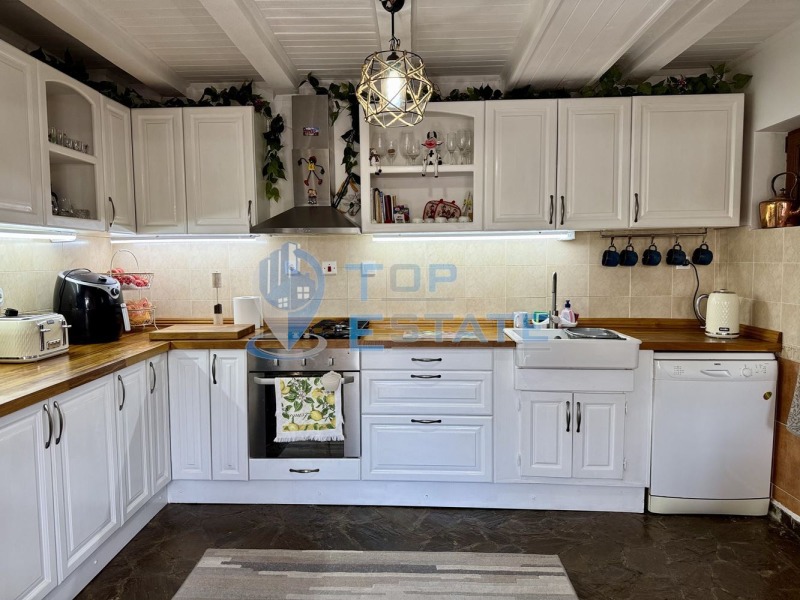 Продава КЪЩА, гр. Елена, област Велико Търново, снимка 4 - Къщи - 53494601