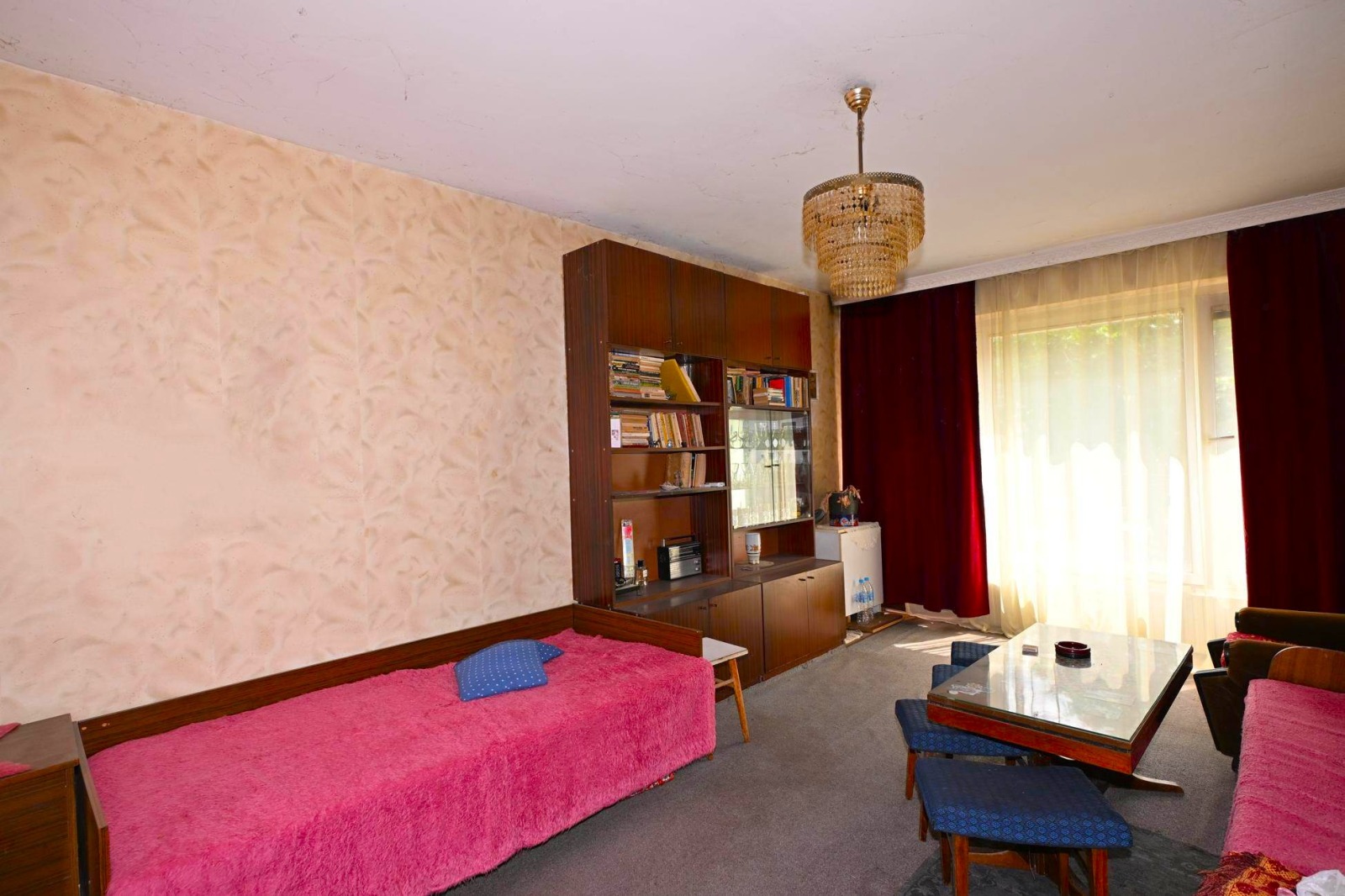 Продава 1-СТАЕН, гр. Перник, Изток, снимка 2 - Апартаменти - 55174537