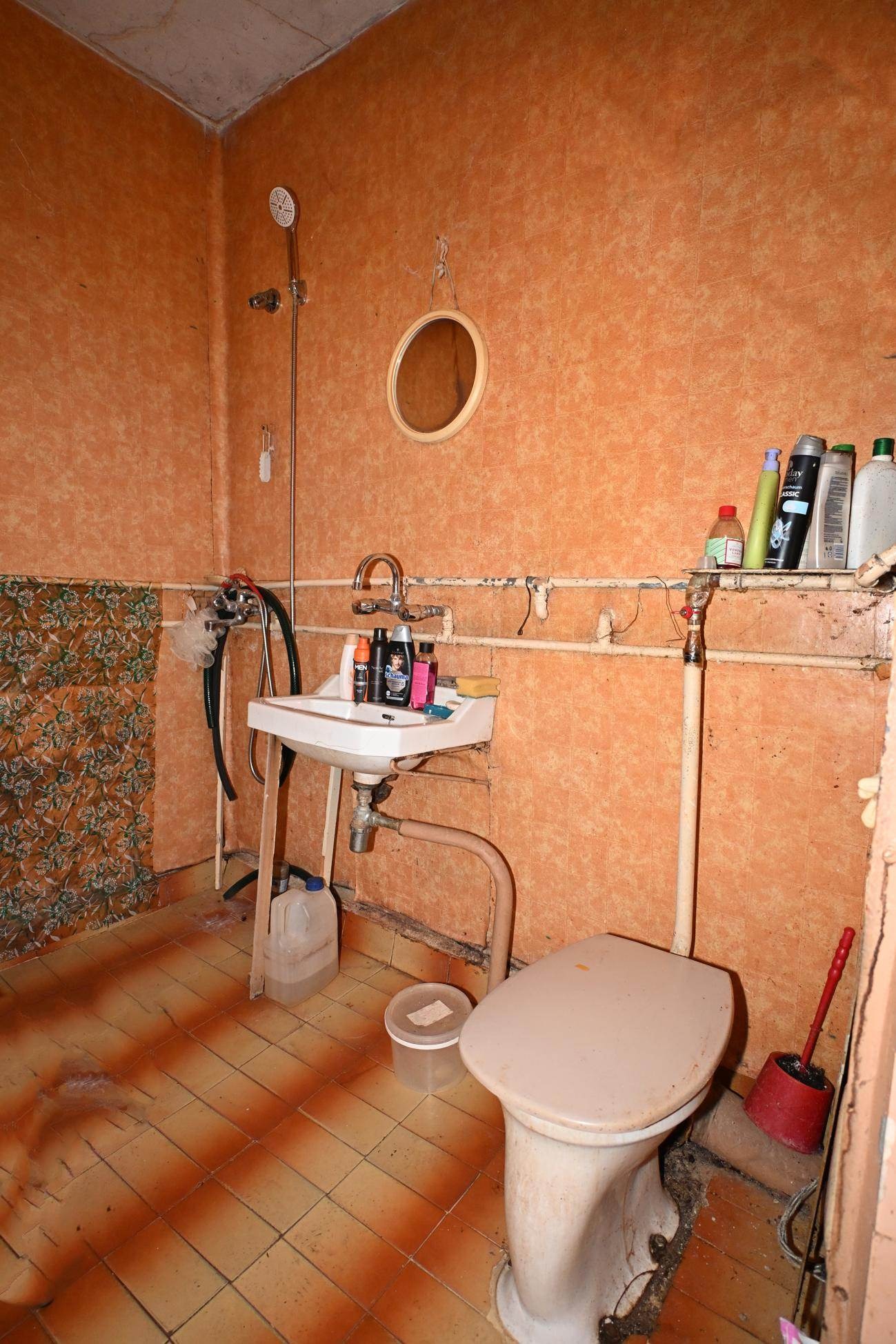 Продава 1-СТАЕН, гр. Перник, Изток, снимка 10 - Апартаменти - 55174537
