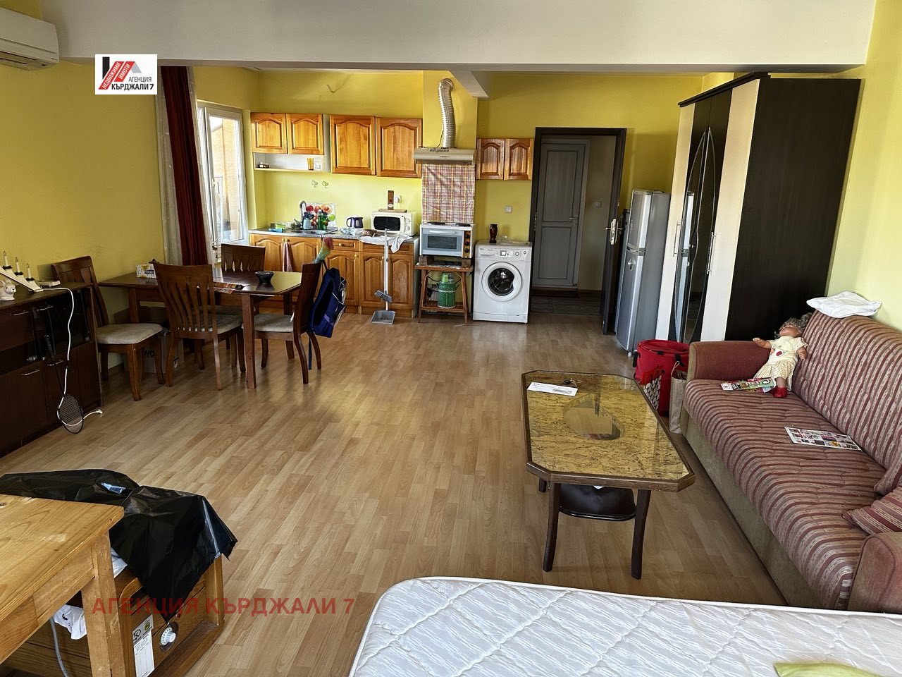 Продава 2-СТАЕН, гр. Кърджали, Център, снимка 2 - Апартаменти - 54202965