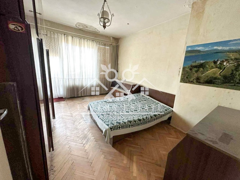 Продава 2-СТАЕН в град Шумен, 5-ти полк - 64 кв.м / 66 467.94 € » 130 000 лв., ЕСТЕРА ЕСТЕЙТ