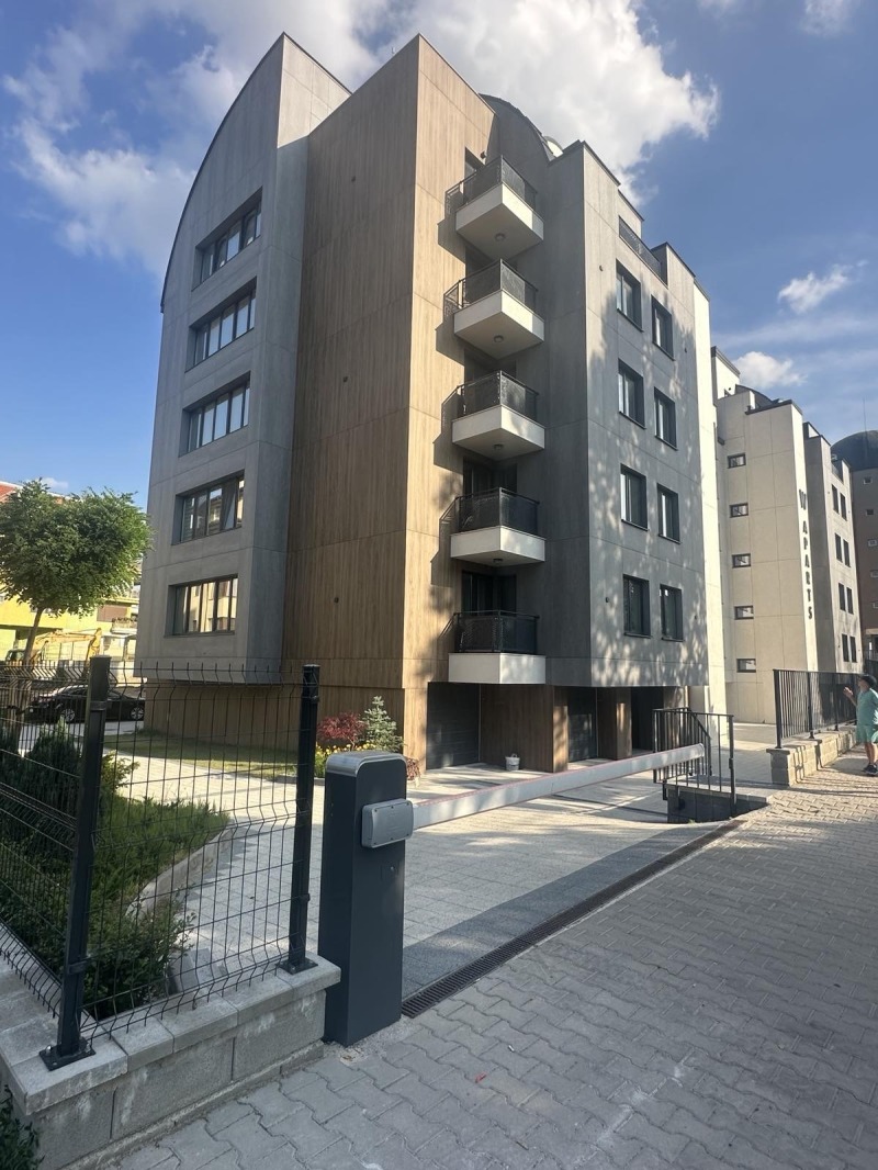 Продава  4-стаен град София , Борово , 170 кв.м | 92031797 - изображение [2]