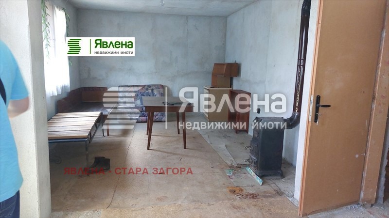 Продава КЪЩА, с. Богомилово, област Стара Загора, снимка 2 - Къщи - 48083012