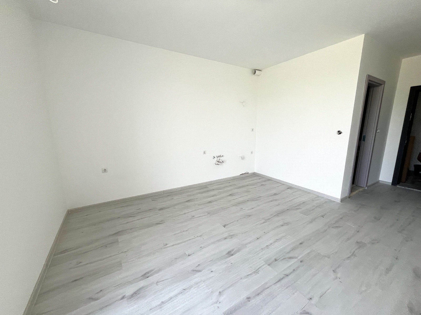 Продава 2-СТАЕН, гр. Несебър, област Бургас, снимка 3 - Апартаменти - 55282114