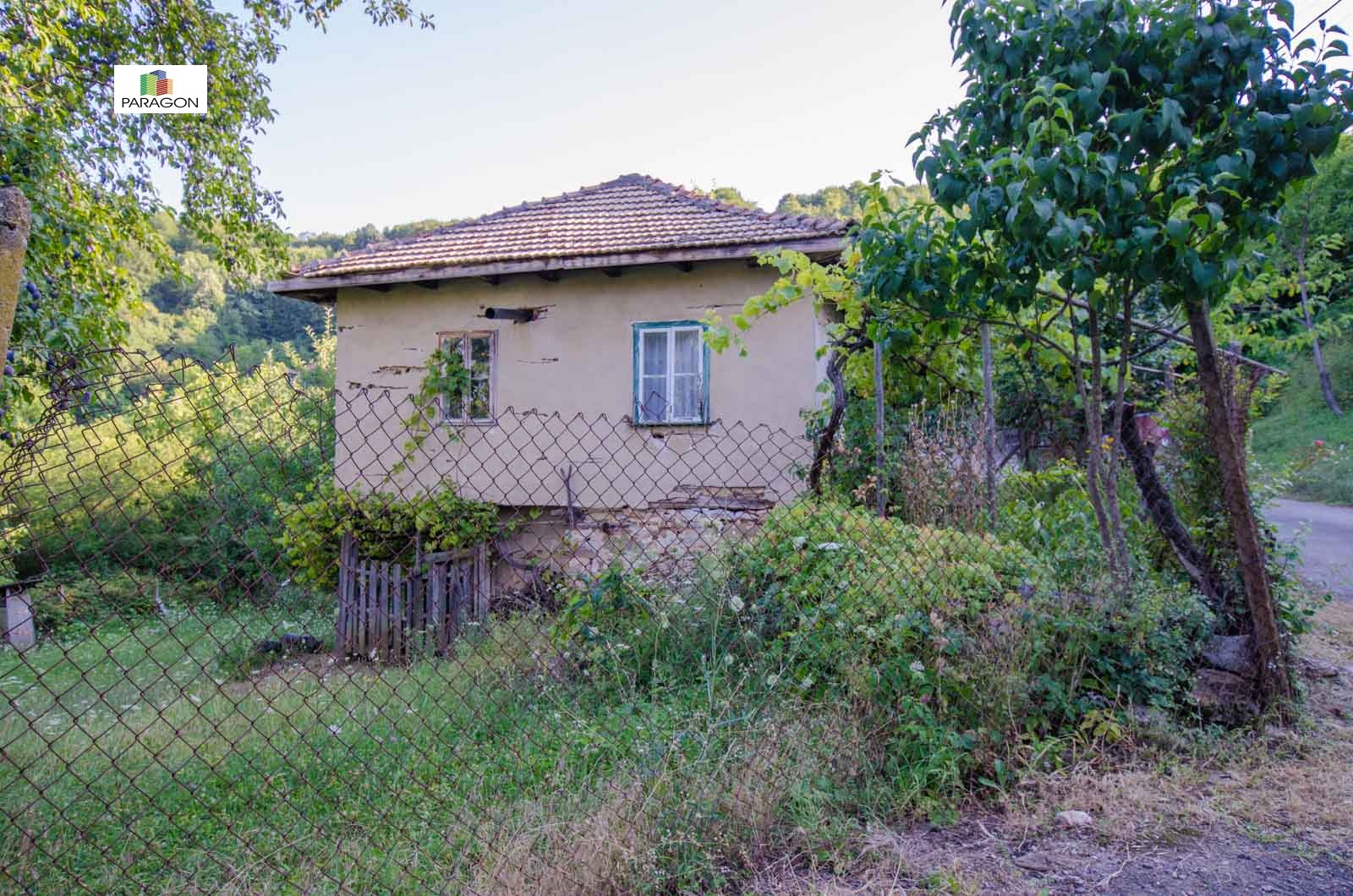Продава КЪЩА, с. Малуша, област Габрово