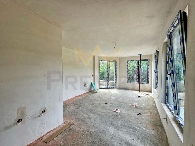 En venta  1 dormitorio Varna , Vladislav Varnenchik 2 , 69 metros cuadrados | 43421921