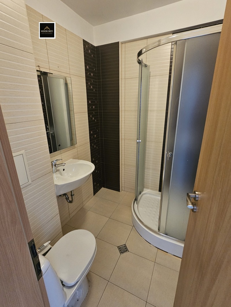 Na prodej  1 ložnice Sofia , Banišora , 78 m2 | 45974171 - obraz [8]