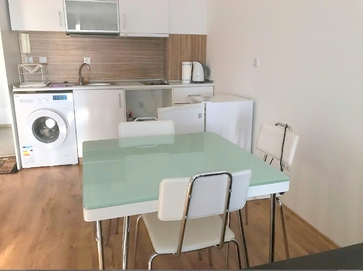 Продава 2-СТАЕН, гр. Свети Влас, област Бургас