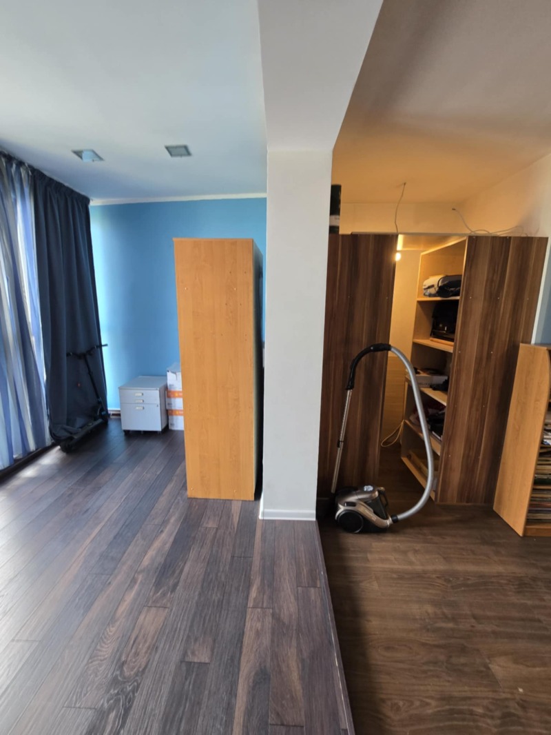 Myytävänä  2 makuuhuonetta Sofia , Mladost 4 , 125 neliömetriä | 72250968 - kuva [16]