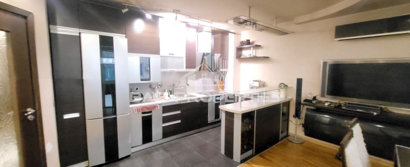 Продава  3-стаен град София , Банишора , 91 кв.м | 87881483 - изображение [2]