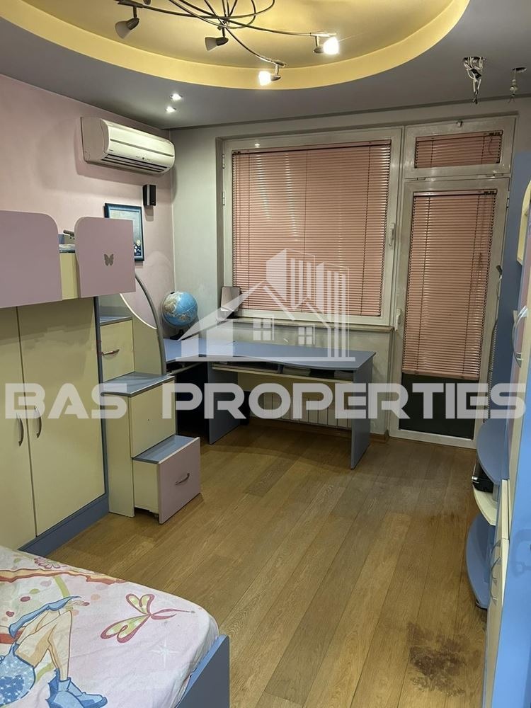Продава  3-стаен град София , Банишора , 91 кв.м | 87881483 - изображение [7]