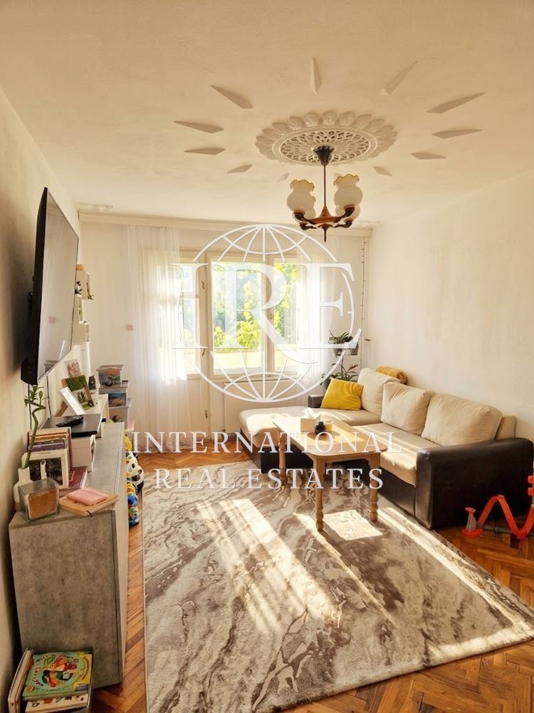 Продава МНОГОСТАЕН, гр. Добрич, Добротица - Варненска, снимка 15 - Апартаменти - 54301089