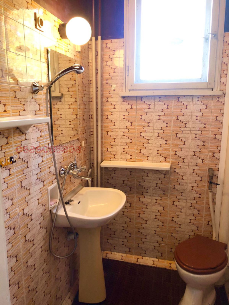 Продава КЪЩА, гр. Перник, Могиличе, снимка 11 - Къщи - 52787978