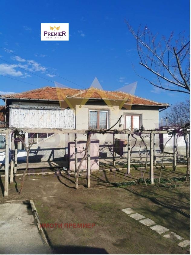 Продава КЪЩА, с. Голям чардак, област Пловдив